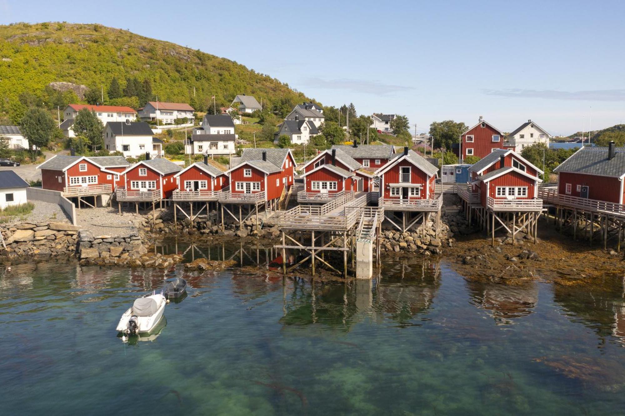 Вилла Reine Rorbu, Amaliebua Экстерьер фото