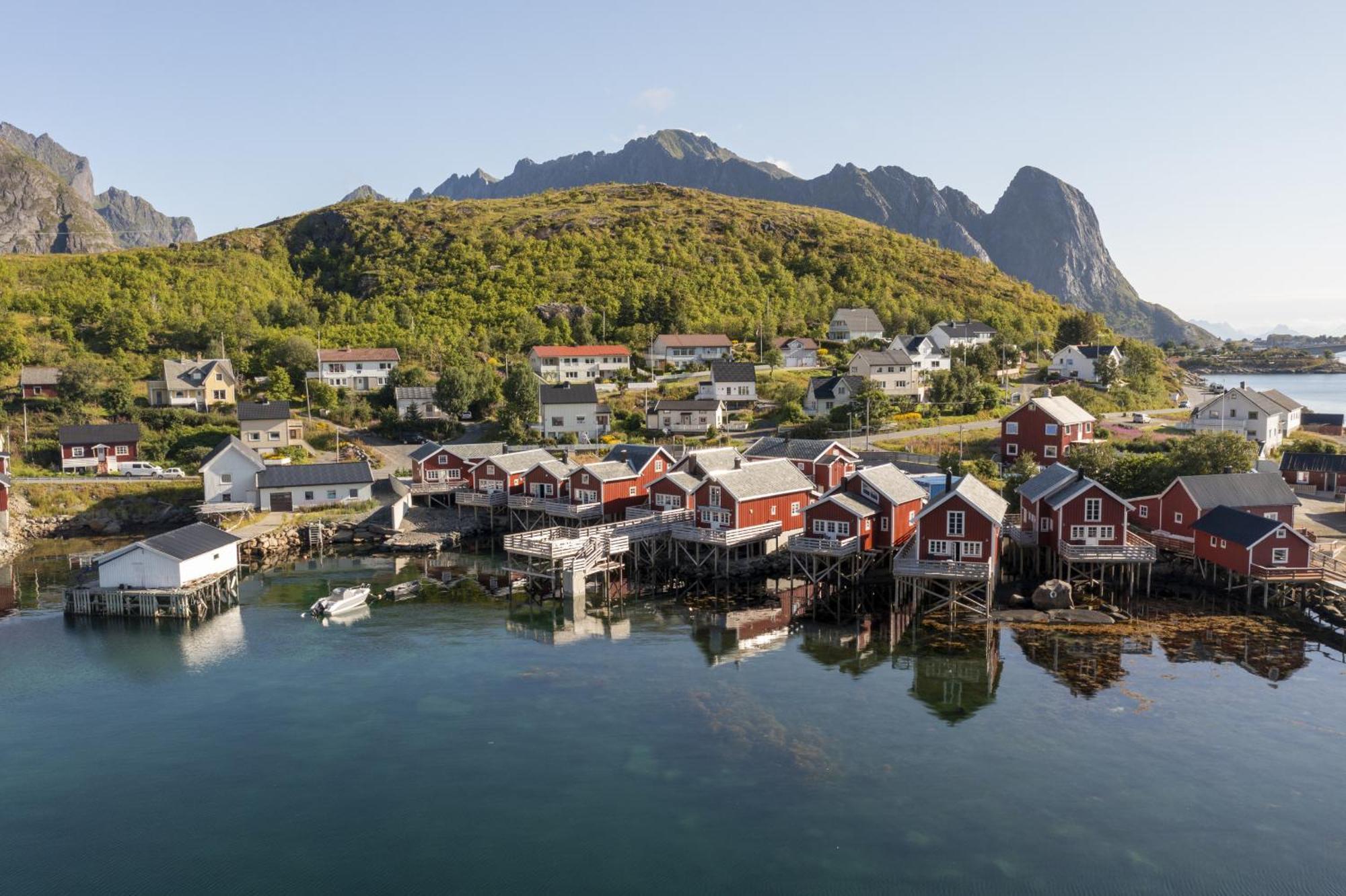 Вилла Reine Rorbu, Amaliebua Экстерьер фото